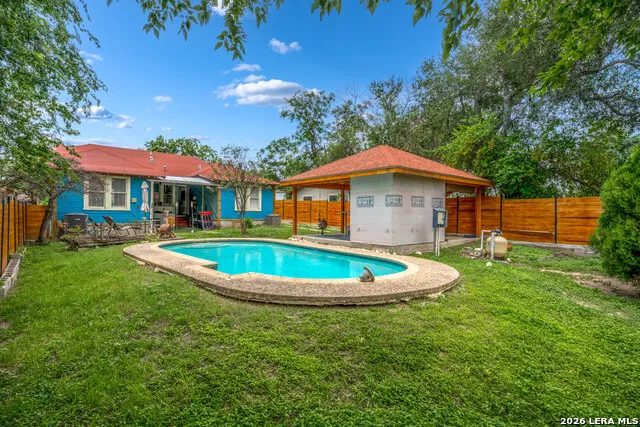 616 W Agarita San Antonio, TX 78212