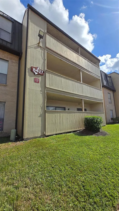 8427 Hearth Drive #4