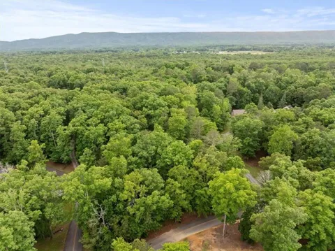 396 Russell Hill Estates Drive NW