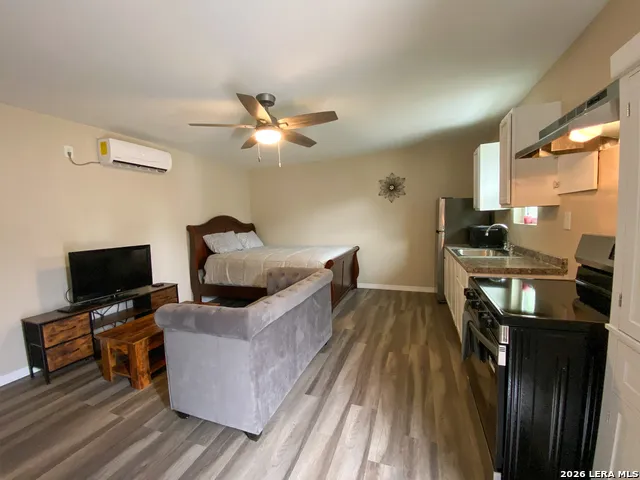 107 W JEWELL ST Unit BLDG B San Antonio, TX 78226