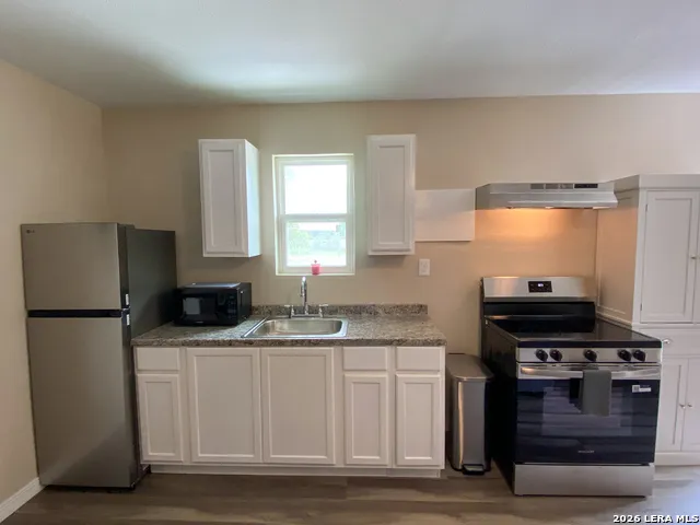 107 W JEWELL ST Unit BLDG B San Antonio, TX 78226