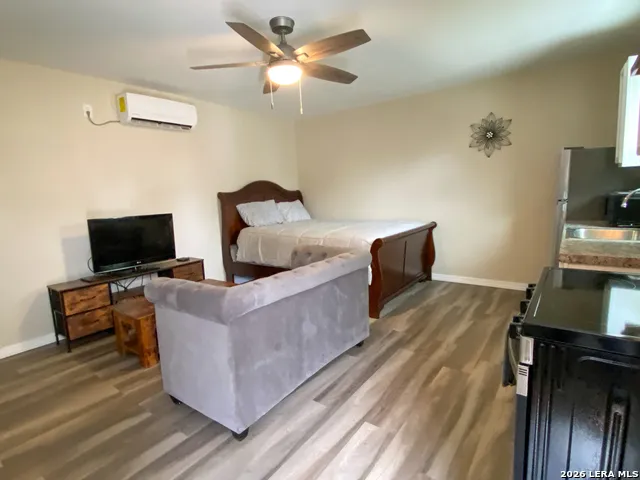 107 W JEWELL ST Unit BLDG B San Antonio, TX 78226