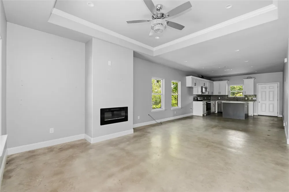 300 Pine Street Forney, TX 75126