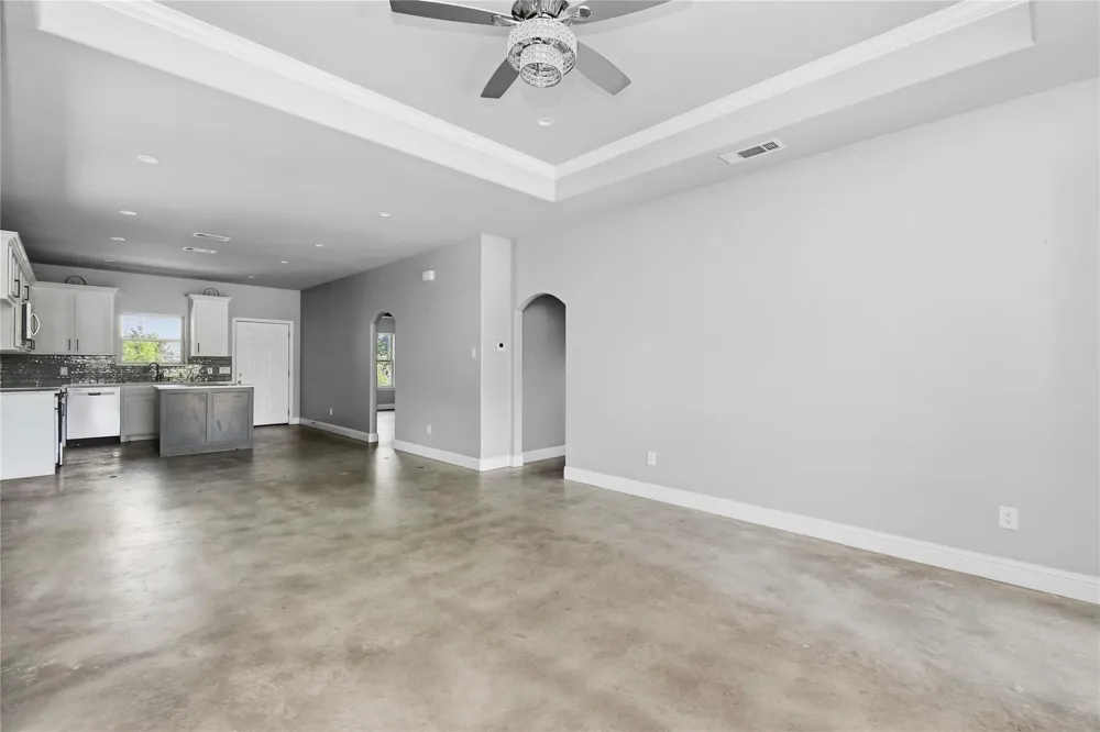 300 Pine Street Forney, TX 75126