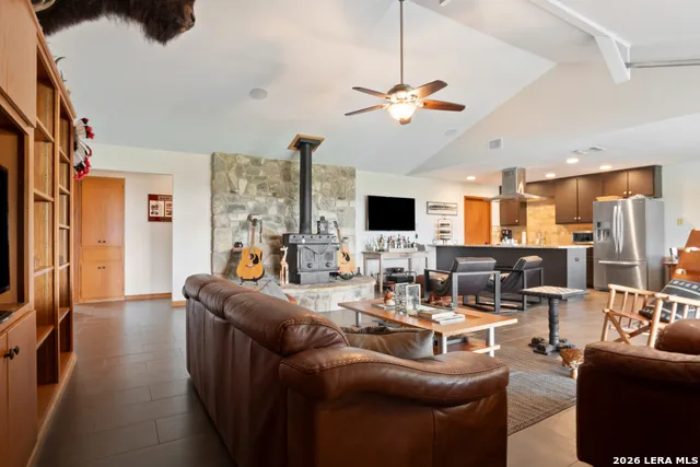7364 FM 2828 Bandera, TX 78003