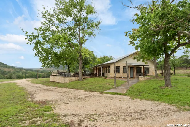 7364 FM 2828 Bandera, TX 78003