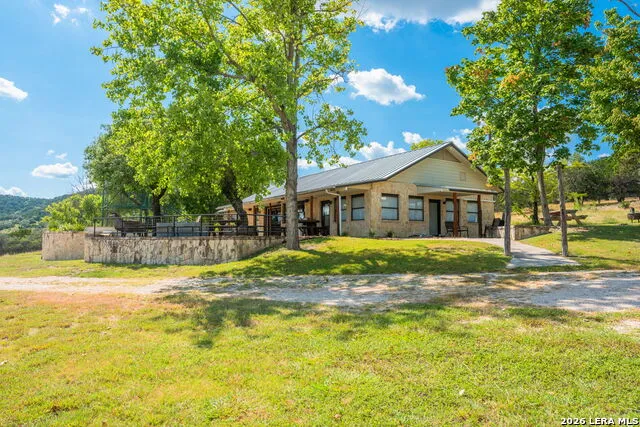 7364 FM 2828 Bandera, TX 78003