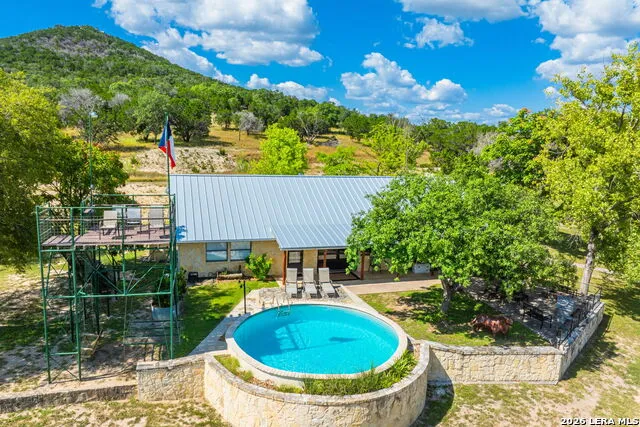 7364 FM 2828 Bandera, TX 78003