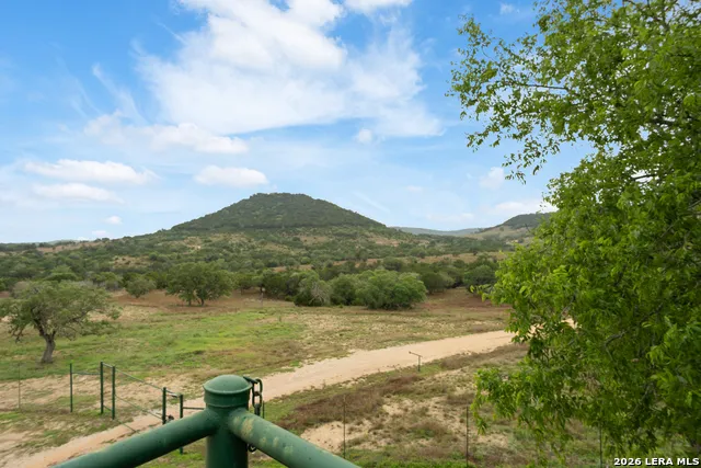 7364 FM 2828 Bandera, TX 78003