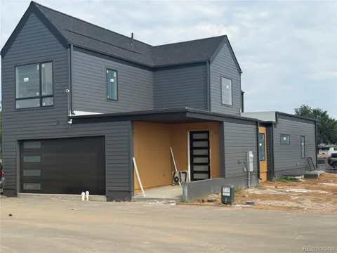 625 Lombardi Circle