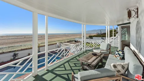 605 Palisades Beach Road