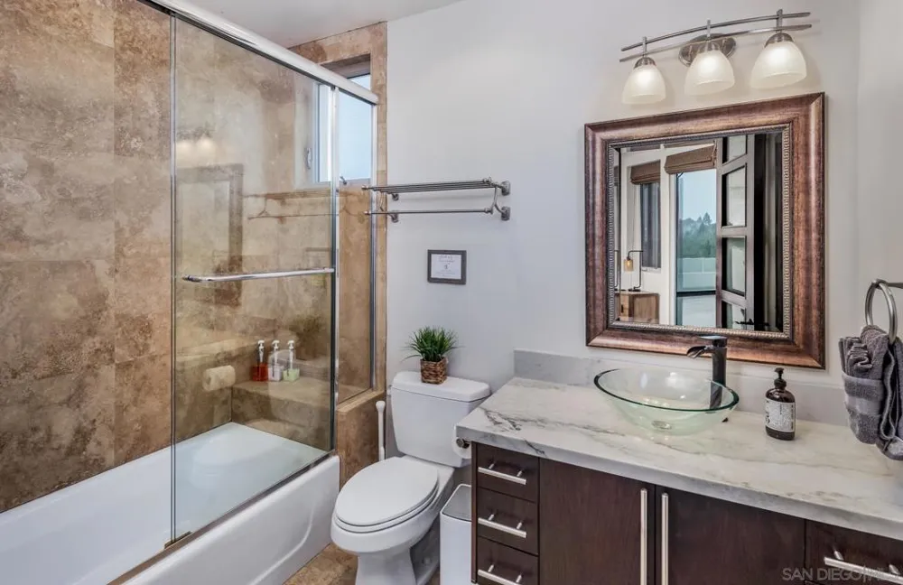 5390 Carlsbad Boulevard Carlsbad, CA 92008