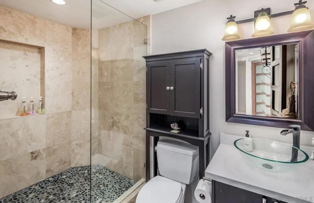 5390 Carlsbad Boulevard Carlsbad, CA 92008