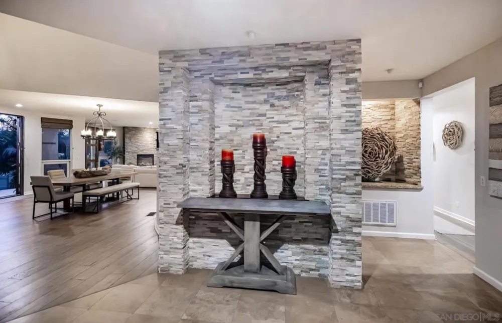 5390 Carlsbad Boulevard Carlsbad, CA 92008