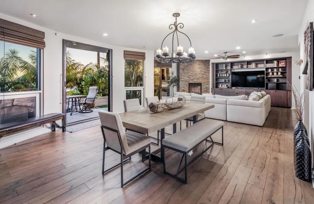 5390 Carlsbad Boulevard Carlsbad, CA 92008
