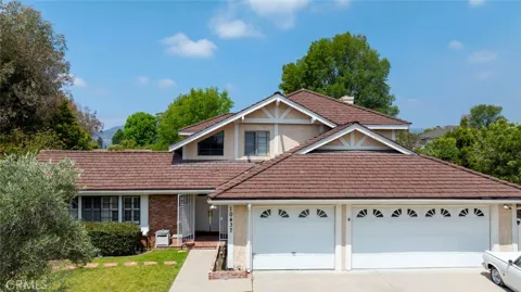 10437 Sunnybrae
