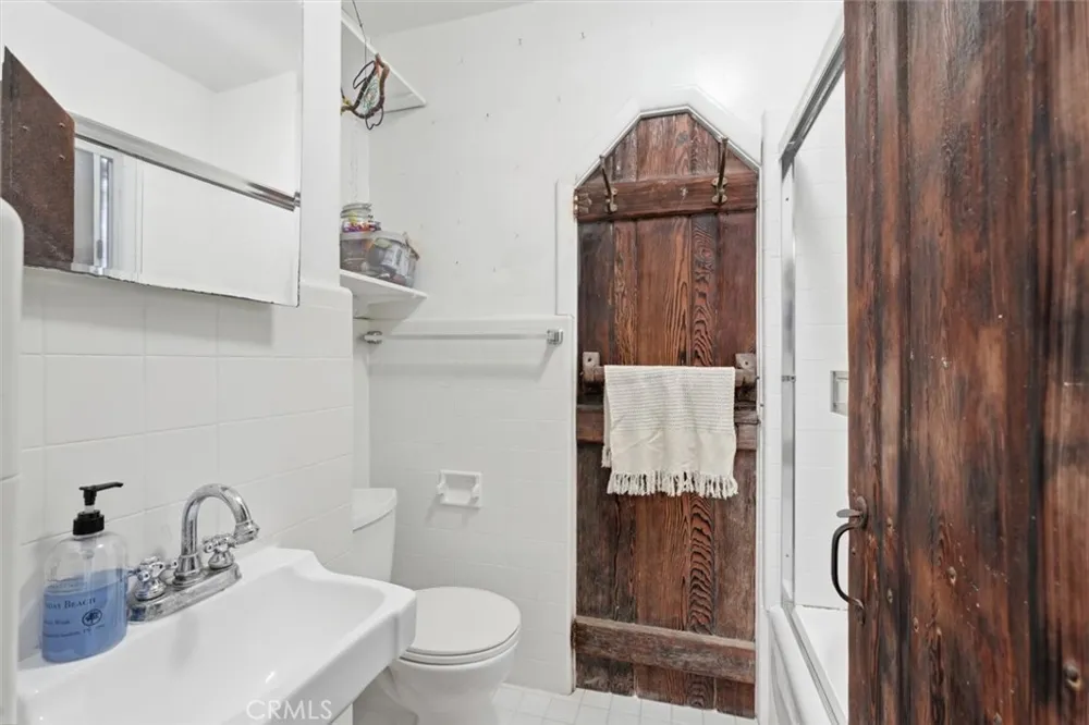 4308 Crest Drive Manhattan Beach, CA 90266