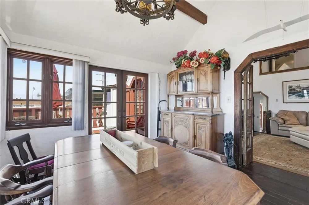 4308 Crest Drive Manhattan Beach, CA 90266