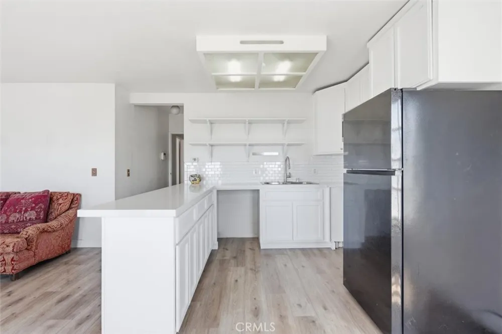 4308 Crest Drive Manhattan Beach, CA 90266