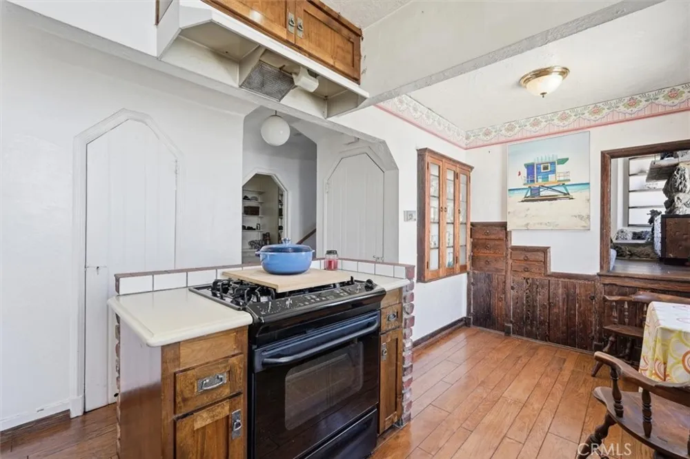4308 Crest Drive Manhattan Beach, CA 90266