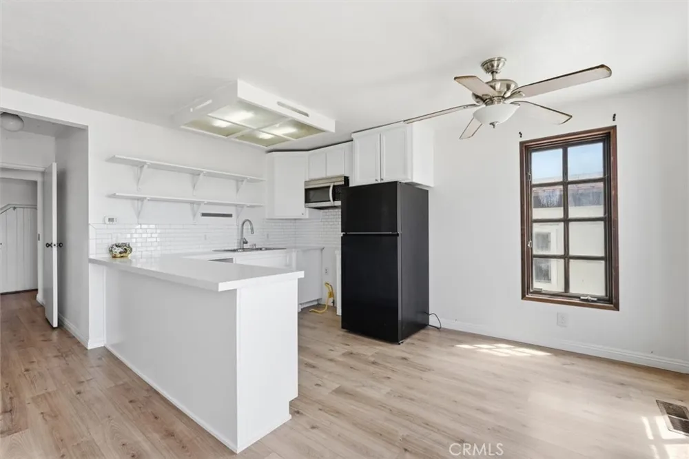 4308 Crest Drive Manhattan Beach, CA 90266