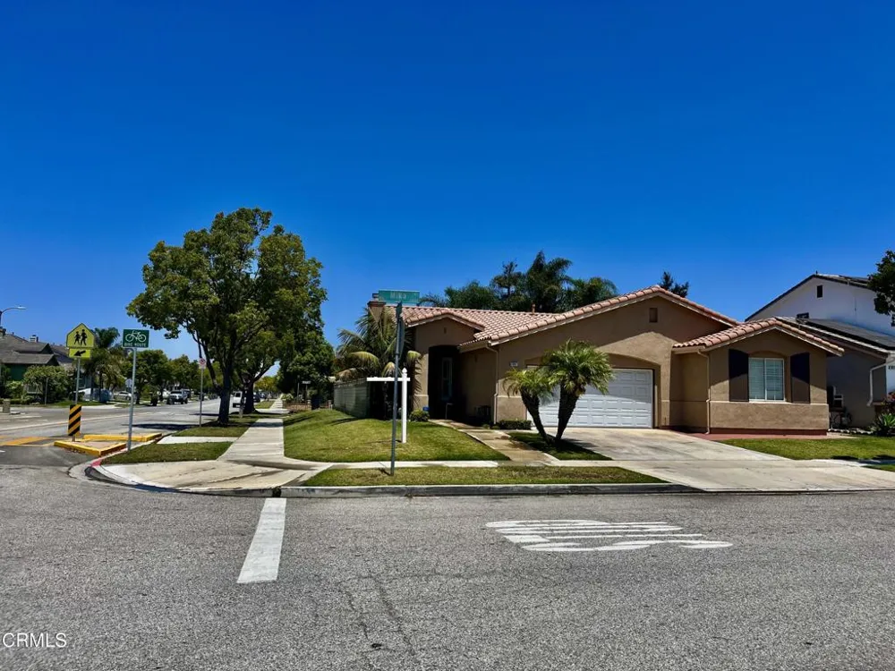 1007 Mika Way Oxnard, CA 93030