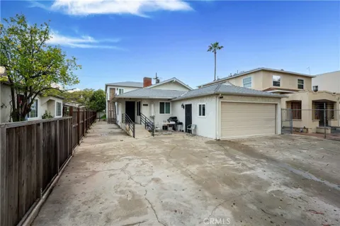 833 W 41st Drive