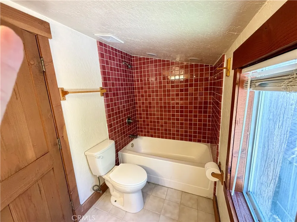 590 Rose Twin Peaks, CA 92391
