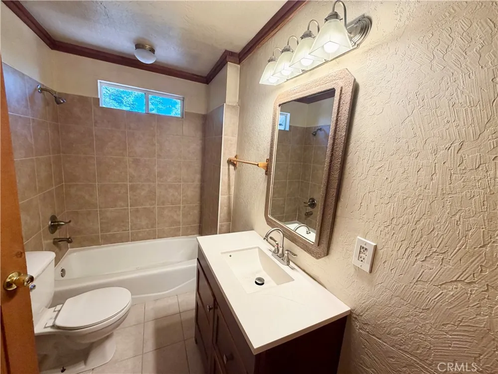 590 Rose Twin Peaks, CA 92391