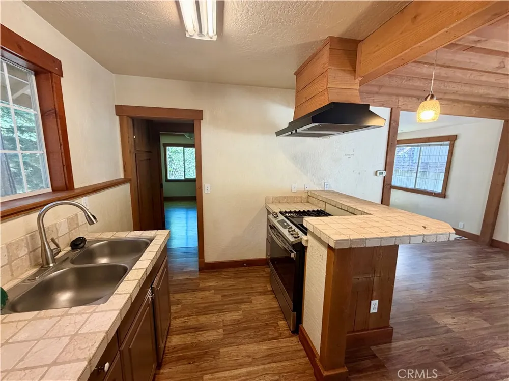 590 Rose Twin Peaks, CA 92391
