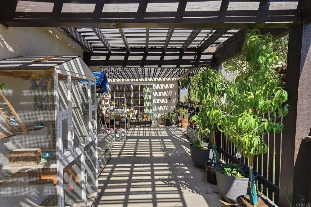 2553 Granada Circle Spring Valley, CA 91977