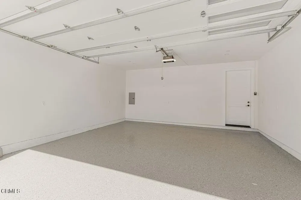 954 Colina Vista Ventura, CA 93003