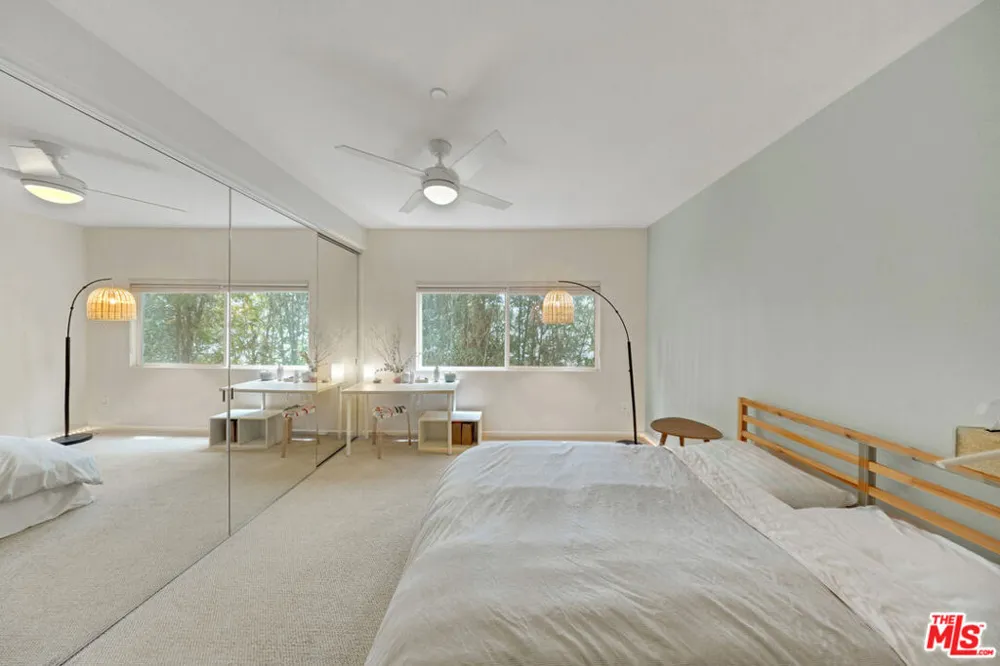 3401 S Bentley Avenue #301 Los Angeles, CA 90034