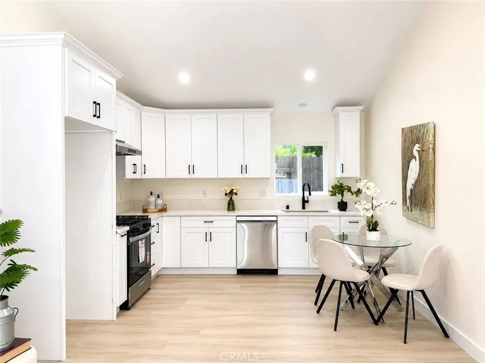 2501 Santa Ysabel Fullerton, CA 92831