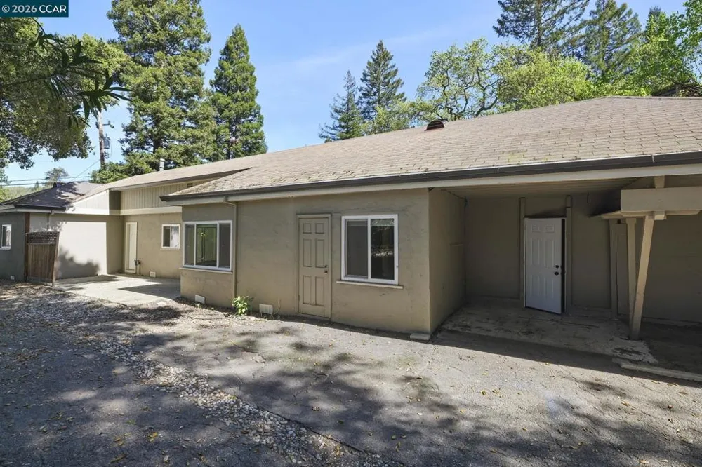 3597 Walnut St Lafayette, CA 94549