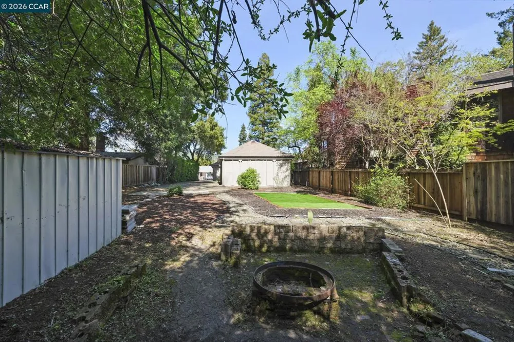 3597 Walnut St Lafayette, CA 94549