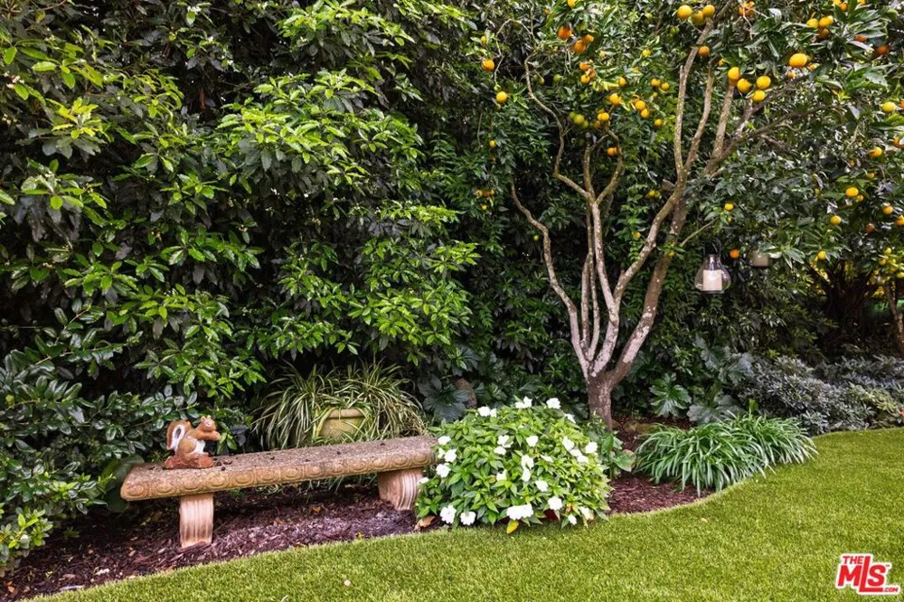 1650 E Valley Road Santa Barbara, CA 93108