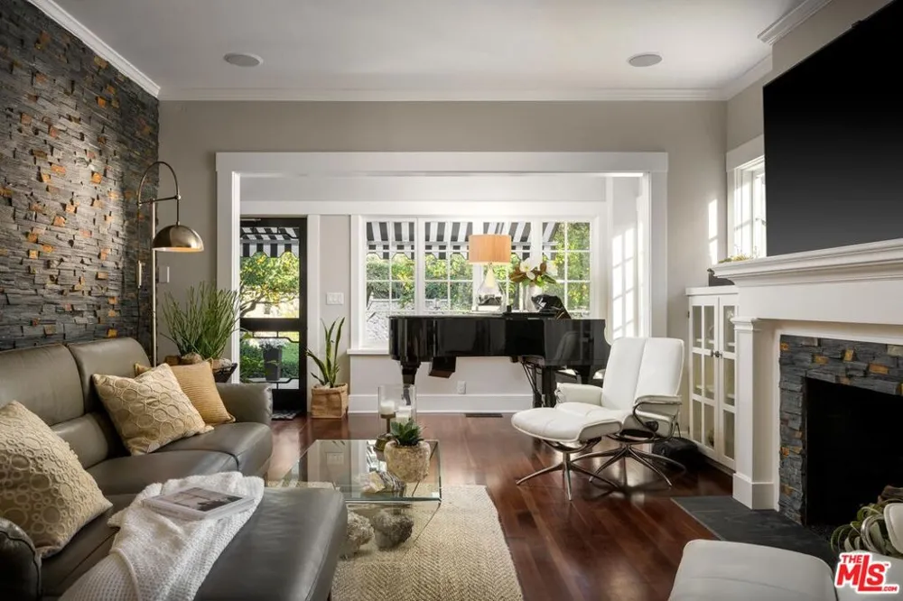 1650 E Valley Road Santa Barbara, CA 93108