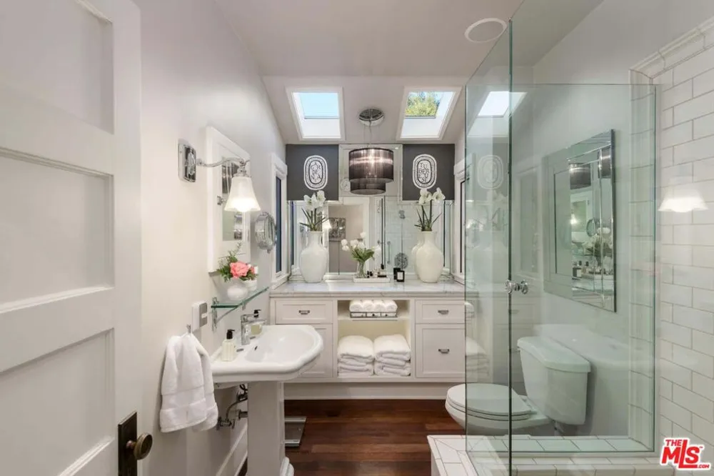 1650 E Valley Road Santa Barbara, CA 93108