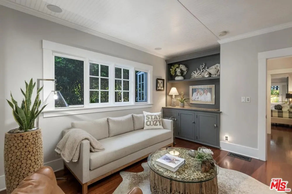 1650 E Valley Road Santa Barbara, CA 93108