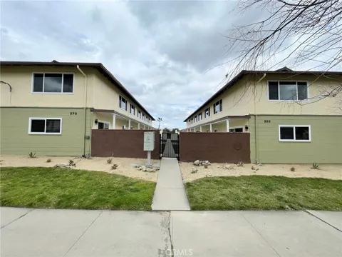 890 Campus Avenue #B