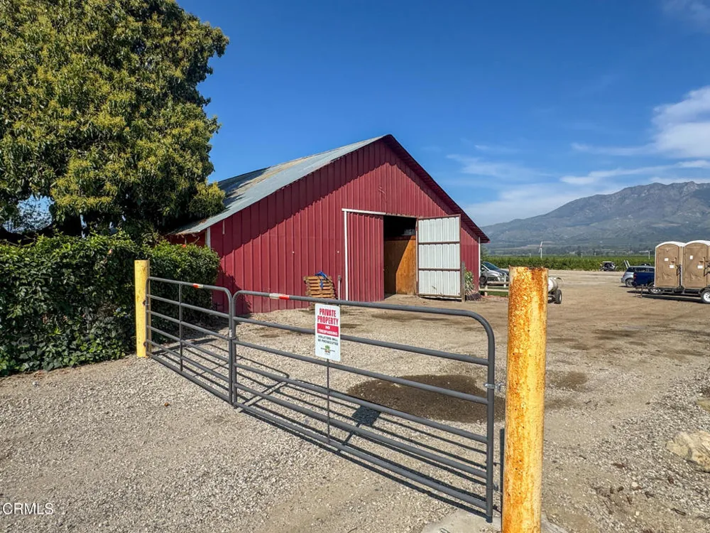 2417 South Mountain Road Fillmore, CA 93015