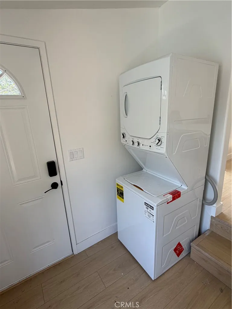 14720 Valerio Van Nuys, CA 91405