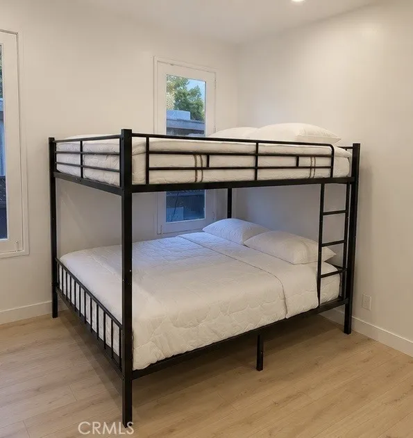 14720 Valerio Van Nuys, CA 91405