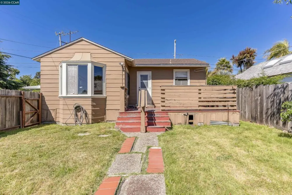 5526 Carl Ave Richmond, CA 94804