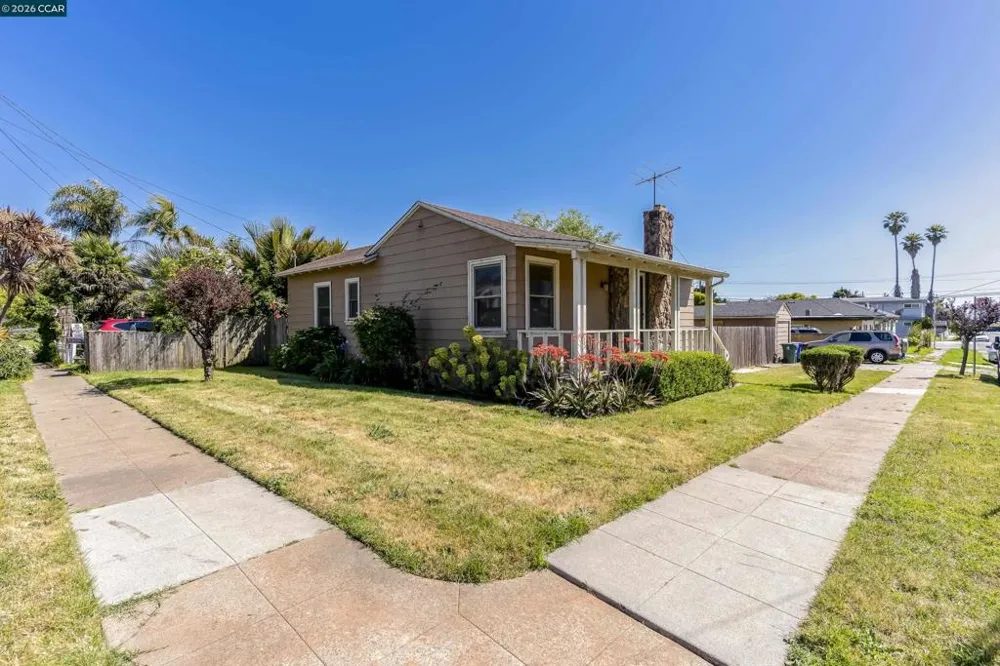 5526 Carl Ave Richmond, CA 94804