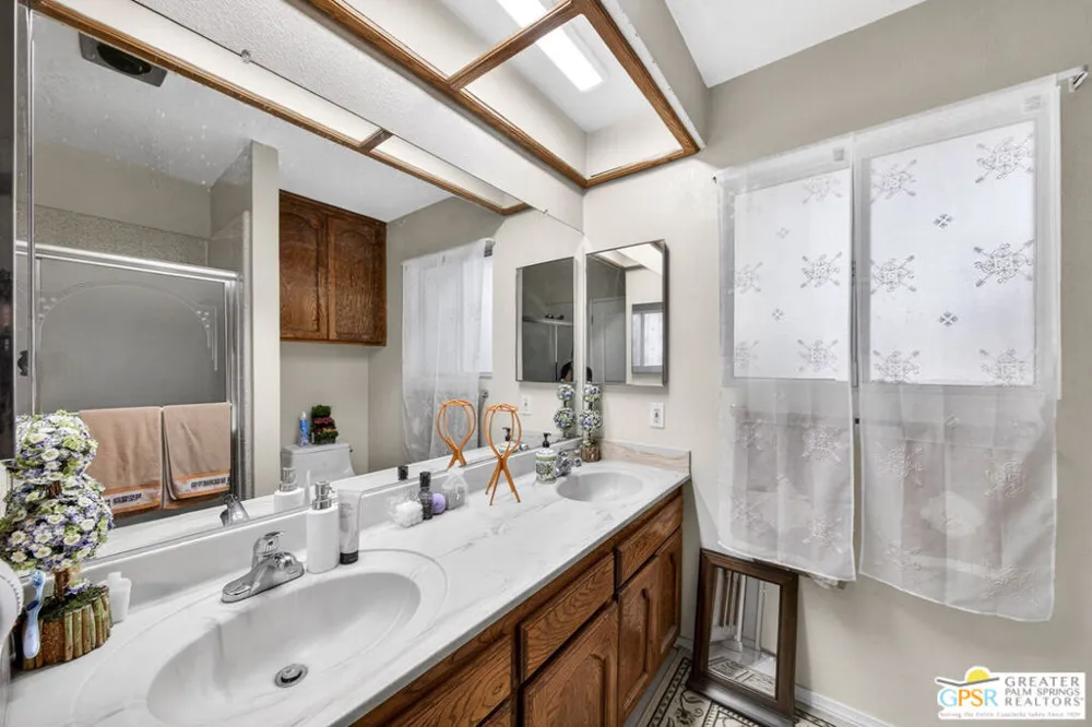 11446 Midway Avenue Lucerne Valley, CA 92356