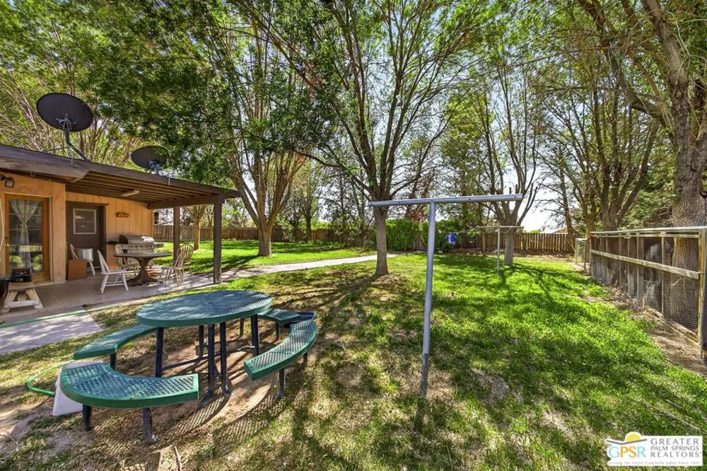 11446 Midway Avenue Lucerne Valley, CA 92356