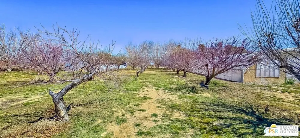 11446 Midway Avenue Lucerne Valley, CA 92356
