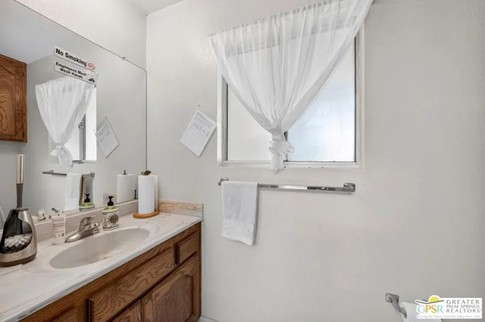 11446 Midway Avenue Lucerne Valley, CA 92356